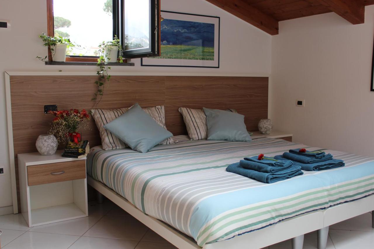 Domus Liberty Bed & Breakfast Sant'Agnello Ngoại thất bức ảnh